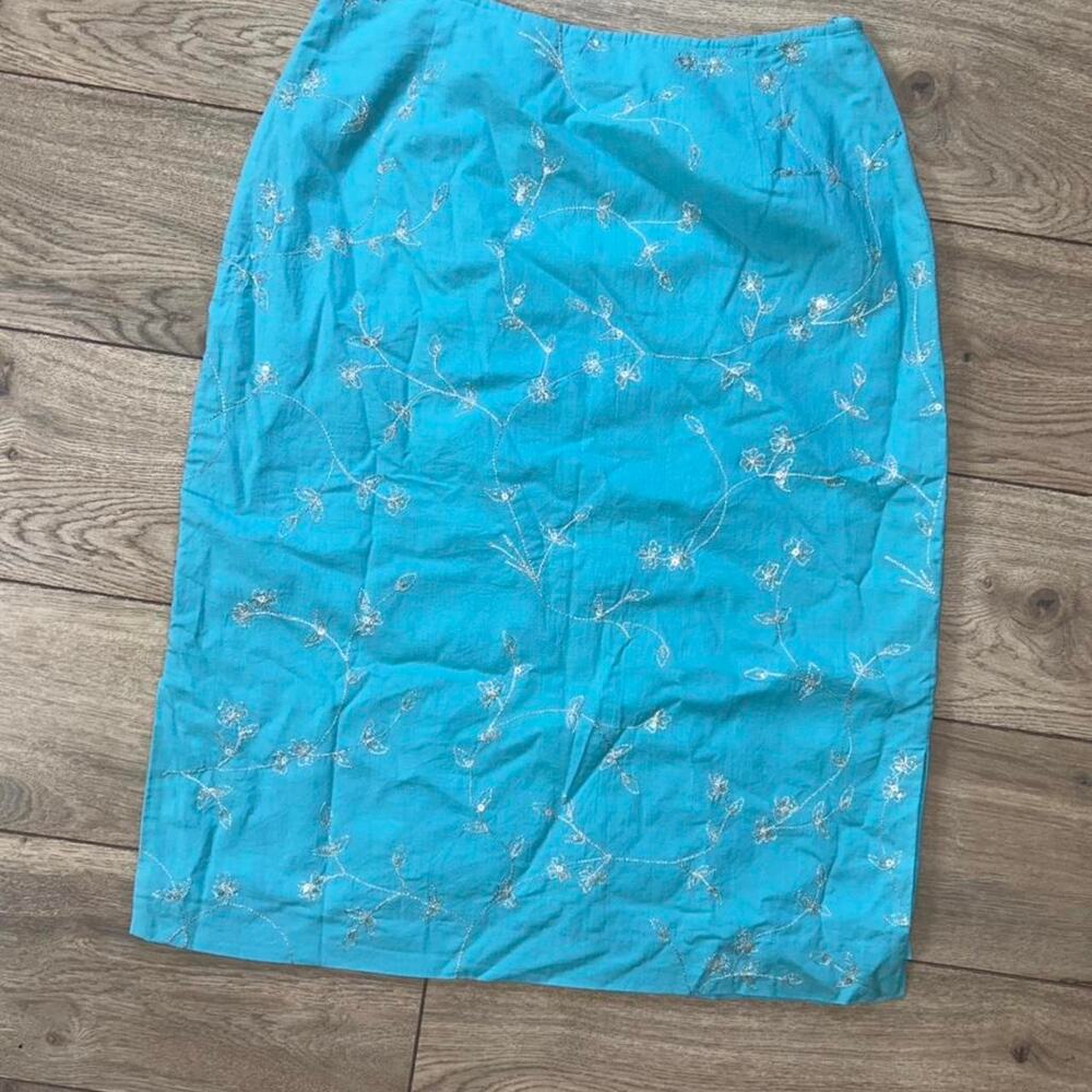 Vintage blue floral midi skirt